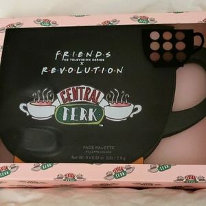 Friends x Revolution Central Perks Face pallet
